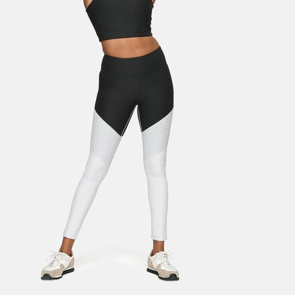 Outdoor voices 7/8 springs leggings